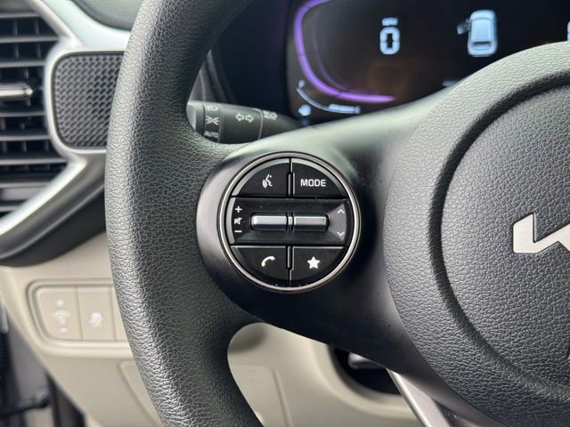 Certified 2025 Kia Soul LX image 25