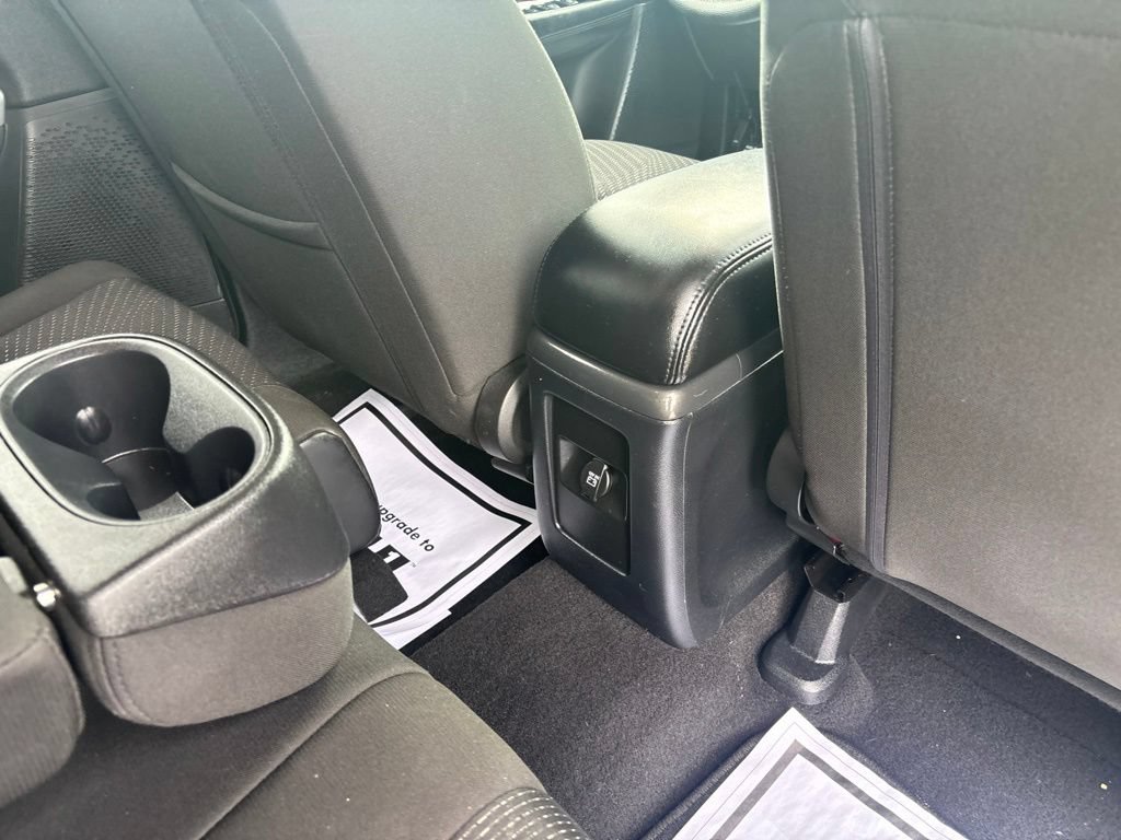 Used 2020 Dodge Journey SE FWD image 41