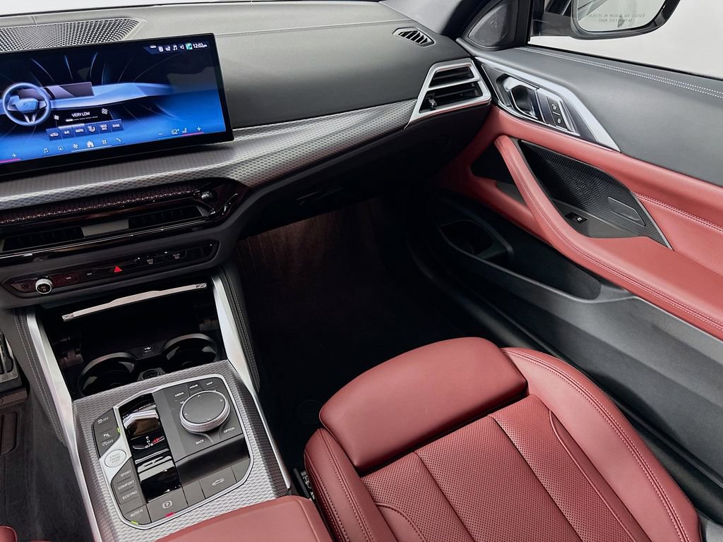 Used 2025 BMW 430i Convertible w/ M Sport Package image 23