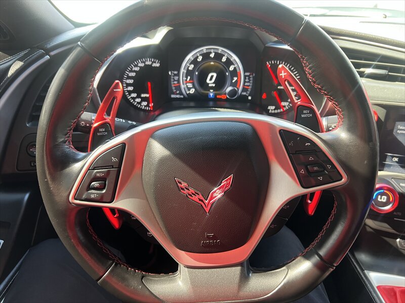 Used 2015 Chevrolet Corvette Stingray Coupe w/ Battery Protection Package RWD image 21