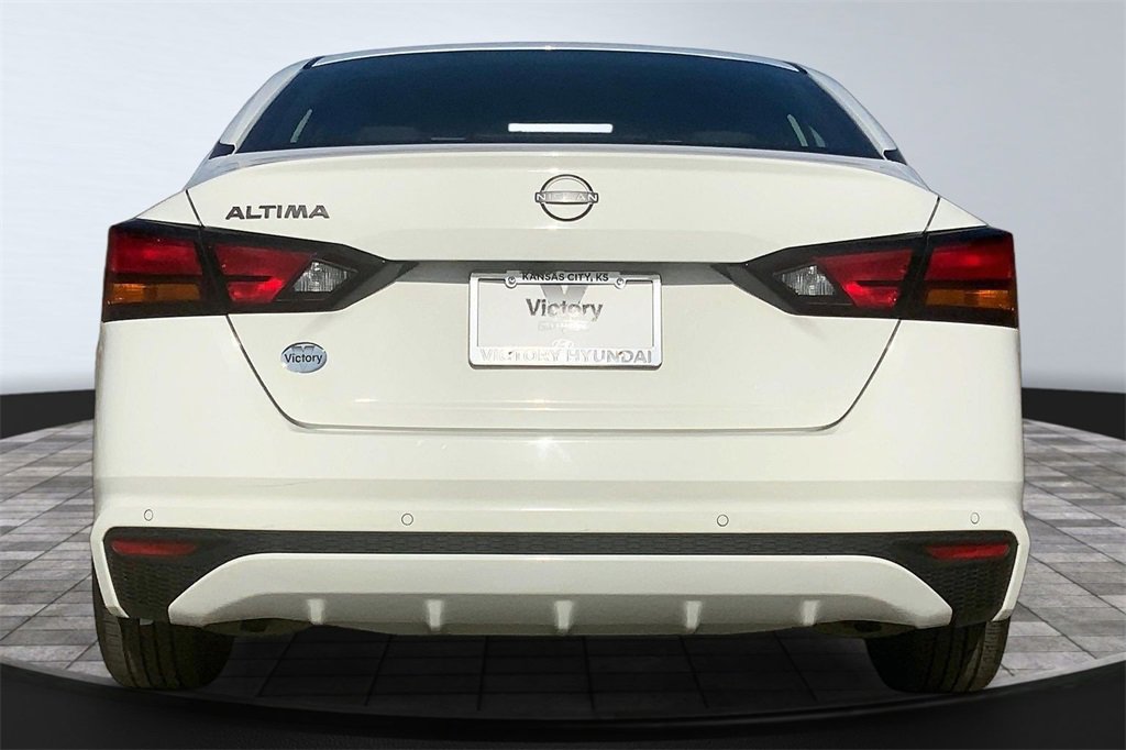 Used 2024 Nissan Altima 2.5 S image 6