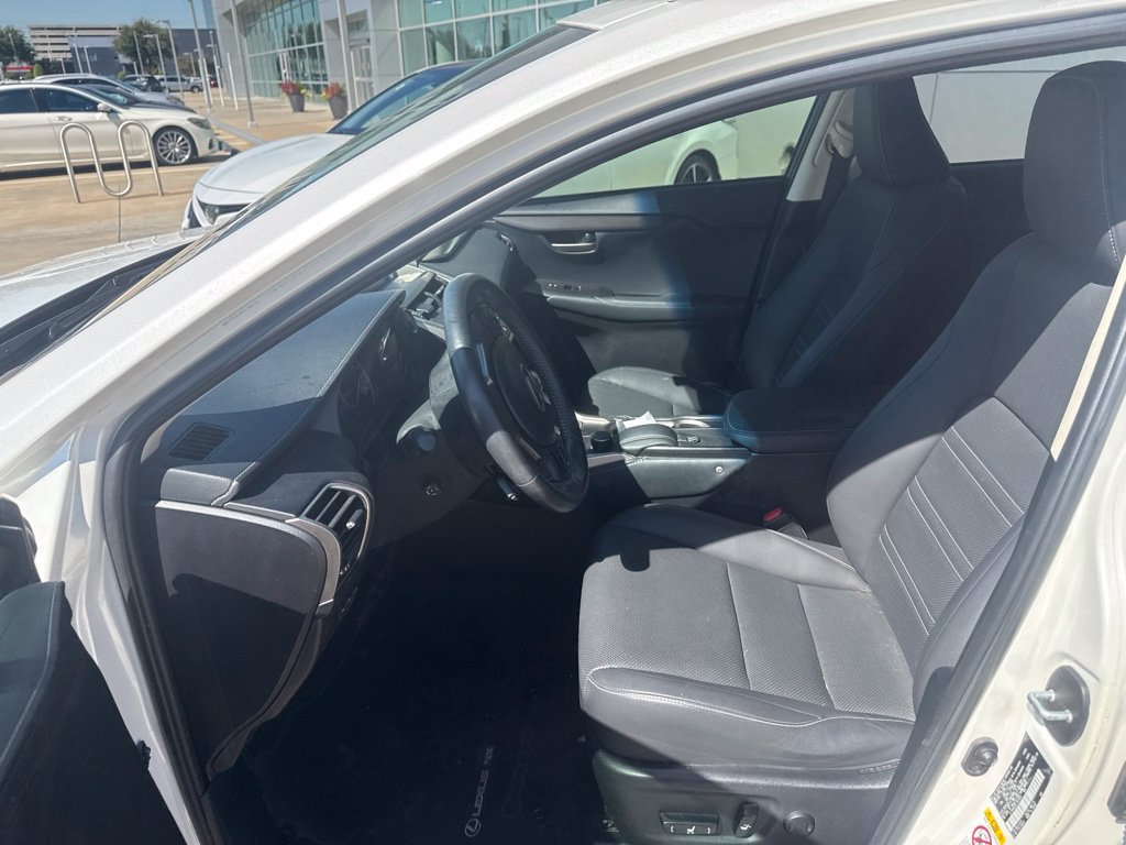 Used 2015 Lexus NX 200t FWD w/ Premium Package image 2