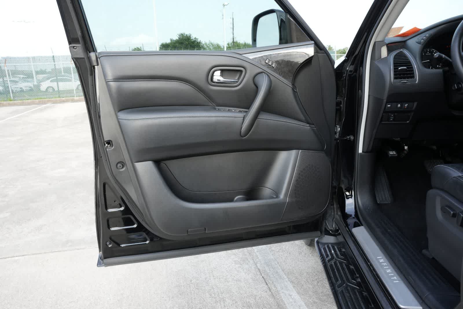 Certified 2023 INFINITI QX80 Luxe w/ Cargo Package RWD image 18