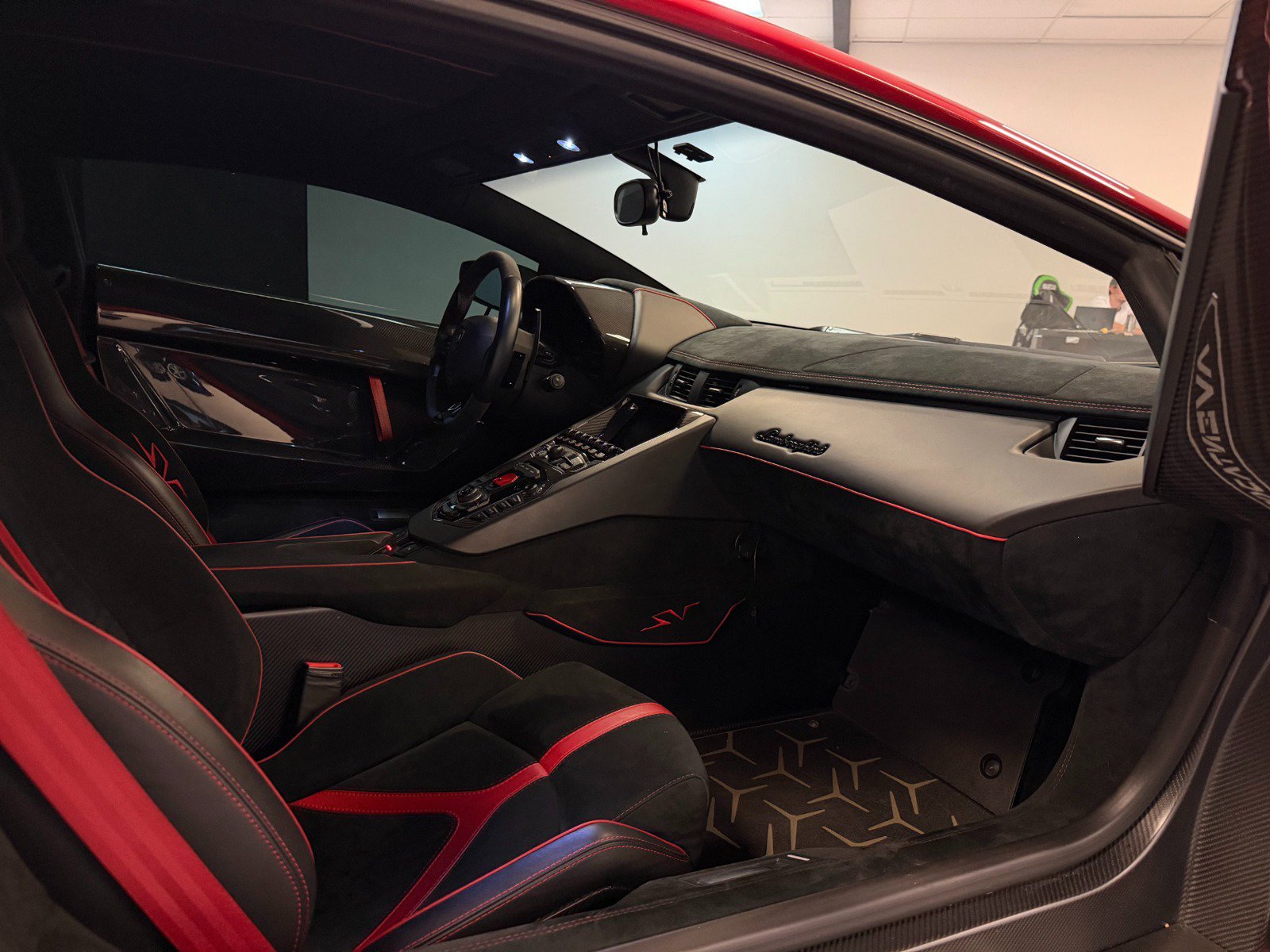 Used 2017 Lamborghini Aventador LP 750-4 Superveloce AWD/4WD image 15