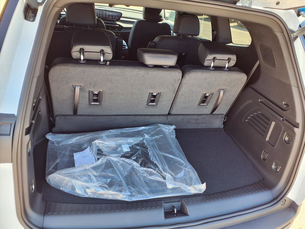 New 2026 Buick Enclave Preferred image 18