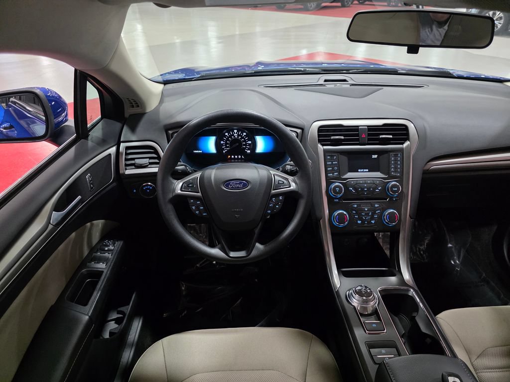 Used 2018 Ford Fusion S FWD image 17