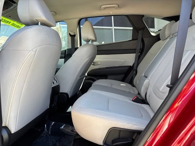 Used 2025 Hyundai Tucson SEL AWD/4WD image 15