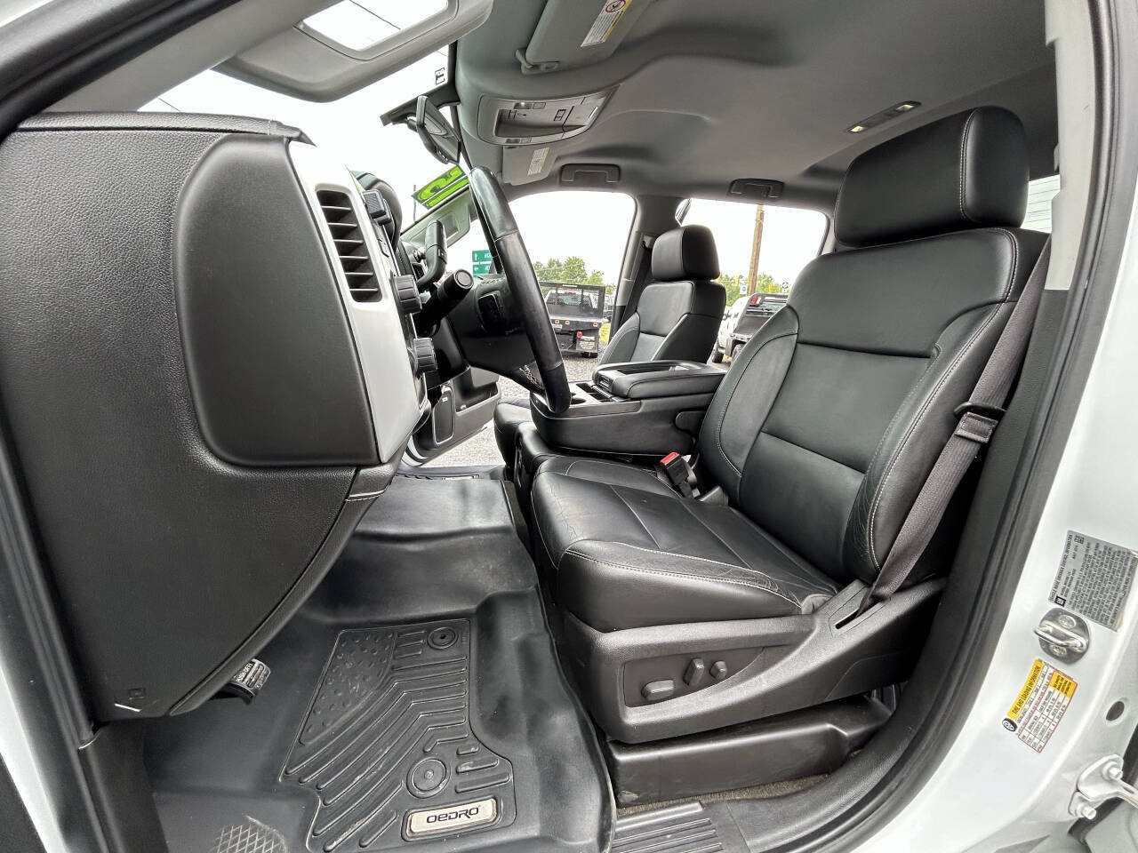 Used 2015 GMC Sierra 3500 SLT w/ Duramax Plus Package AWD/4WD image 18