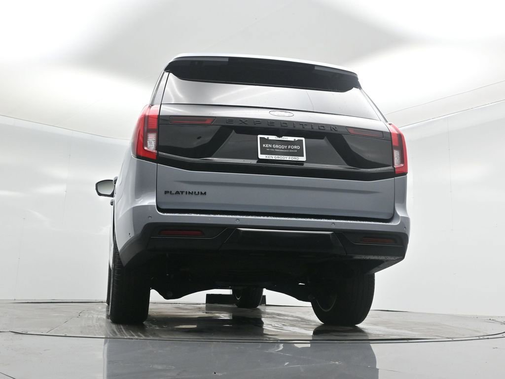 New 2025 Ford Expedition Platinum w/ Stealth Appearance Package AWD/4WD image 53