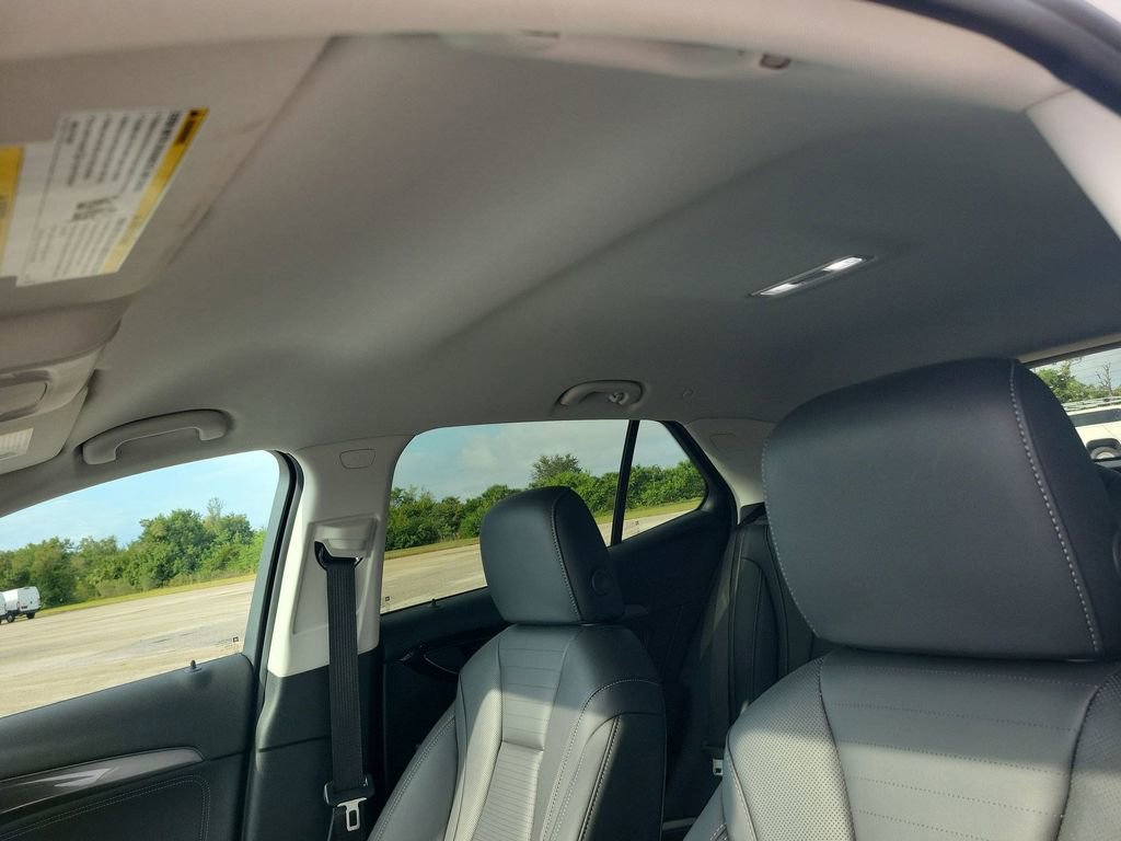 Used 2025 Buick Envision Preferred image 30