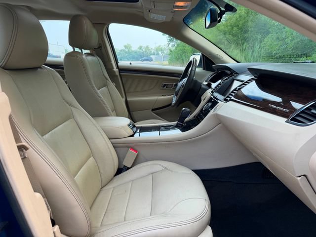 Used 2013 Ford Taurus Limited FWD image 24