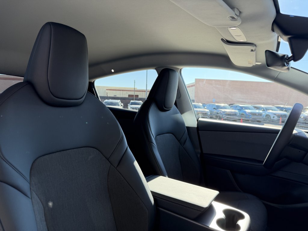 Used 2026 Tesla Model Y 2WD image 45