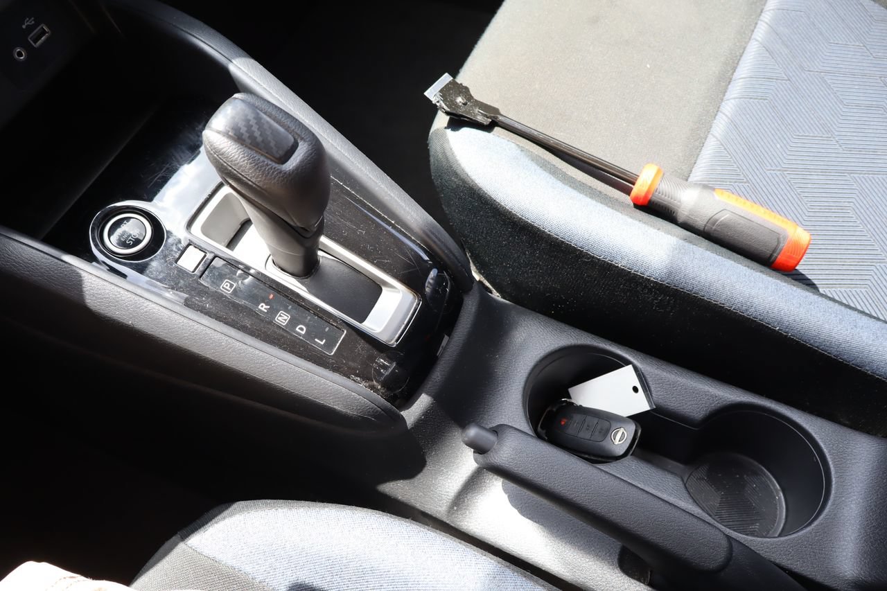 Used 2024 Nissan Versa SV FWD image 24