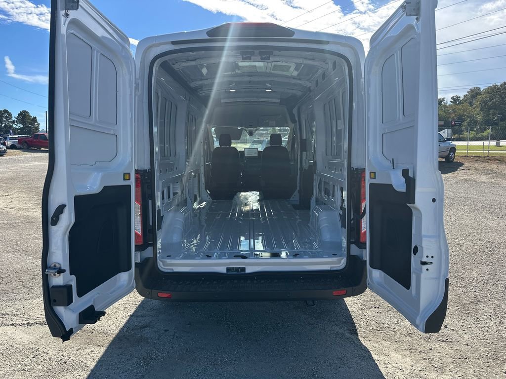 New 2026 Ford Transit 250 148 Medium Roof image 16