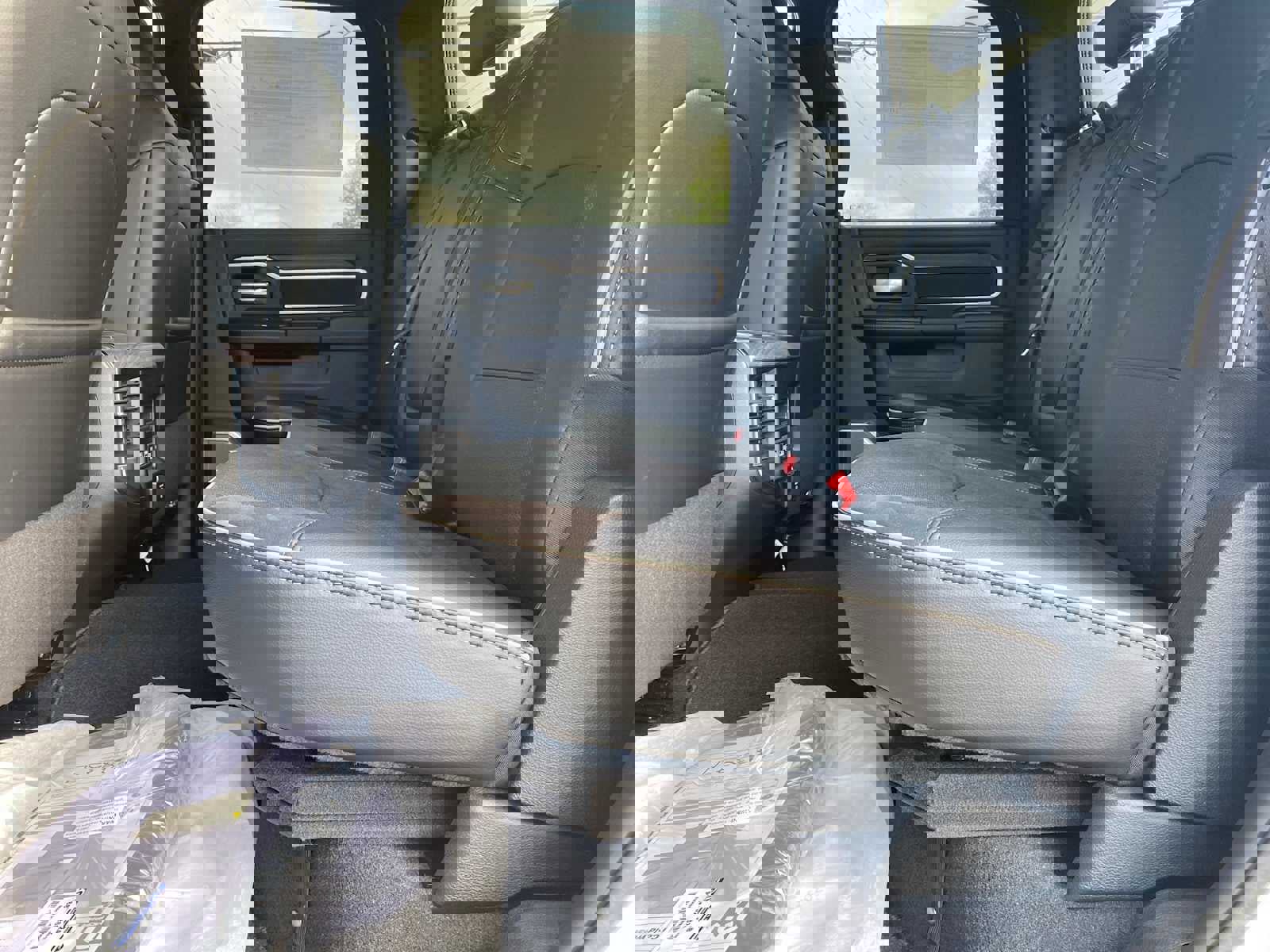 New 2025 RAM 2500 Laramie image 16