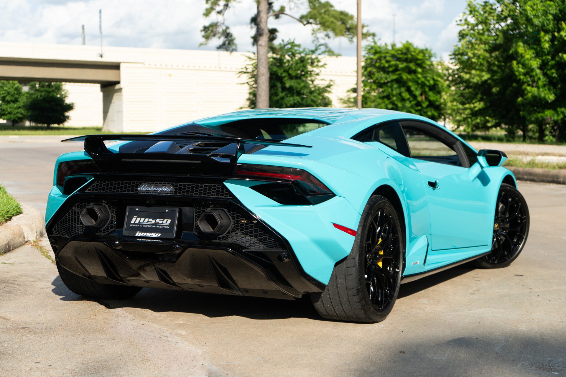 Used 2023 Lamborghini Huracan Tecnica RWD image 31