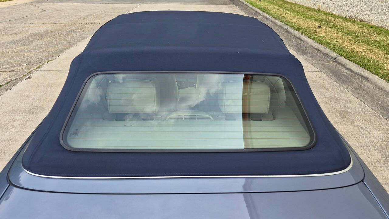 Used 2005 BMW 325Ci Convertible RWD image 16