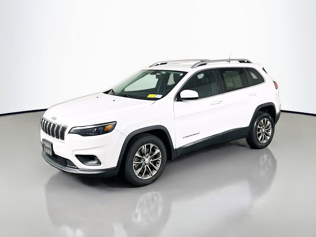 Used 2020 Jeep Cherokee Latitude Plus image 3