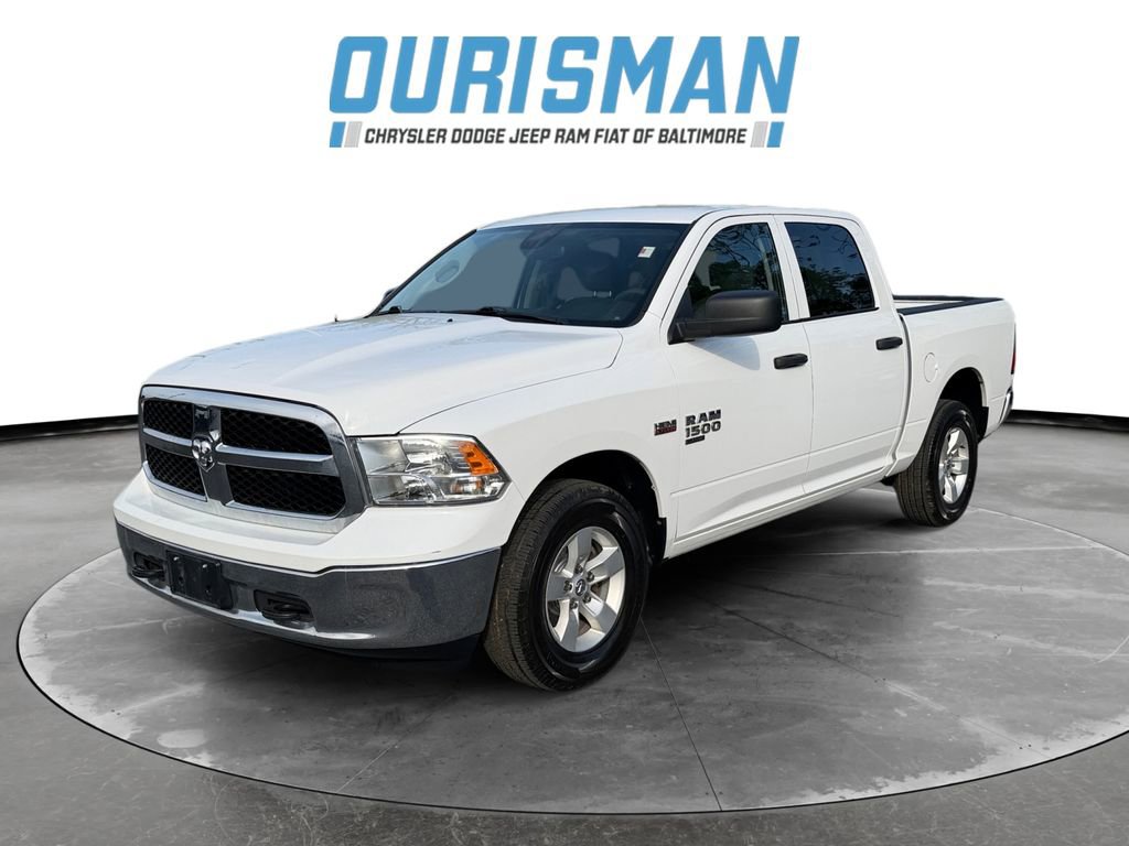 Used 2022 RAM 1500 Classic SLT w/ Protection Group AWD/4WD image 2