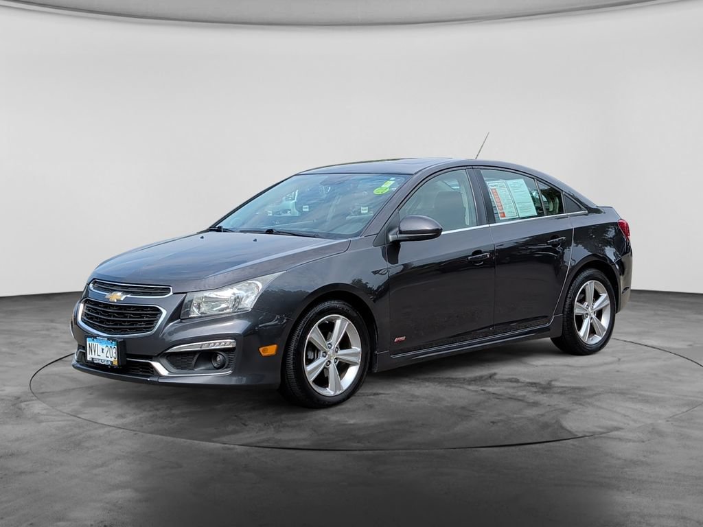 Used 2016 Chevrolet Cruze LT w/ Sun, Sound and Sport Package FWD image 3