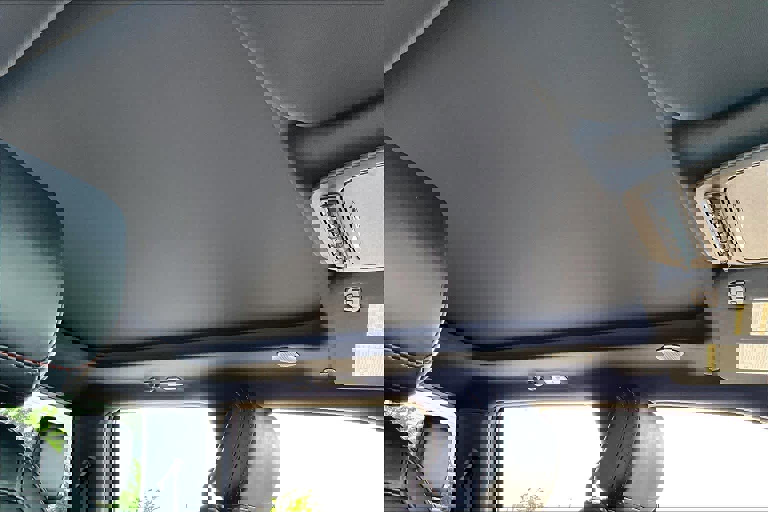 Used 2025 Ford F150 Raptor AWD/4WD image 14