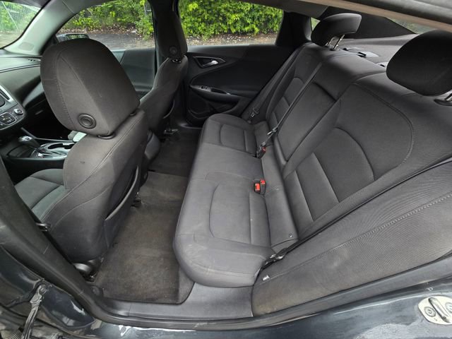 Used 2018 Chevrolet Malibu LS image 11