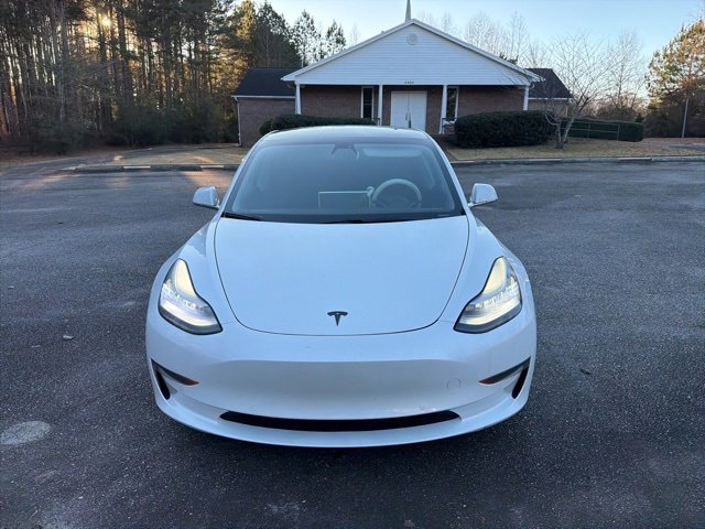 Used 2020 Tesla Model 3 Standard Range Plus image 1
