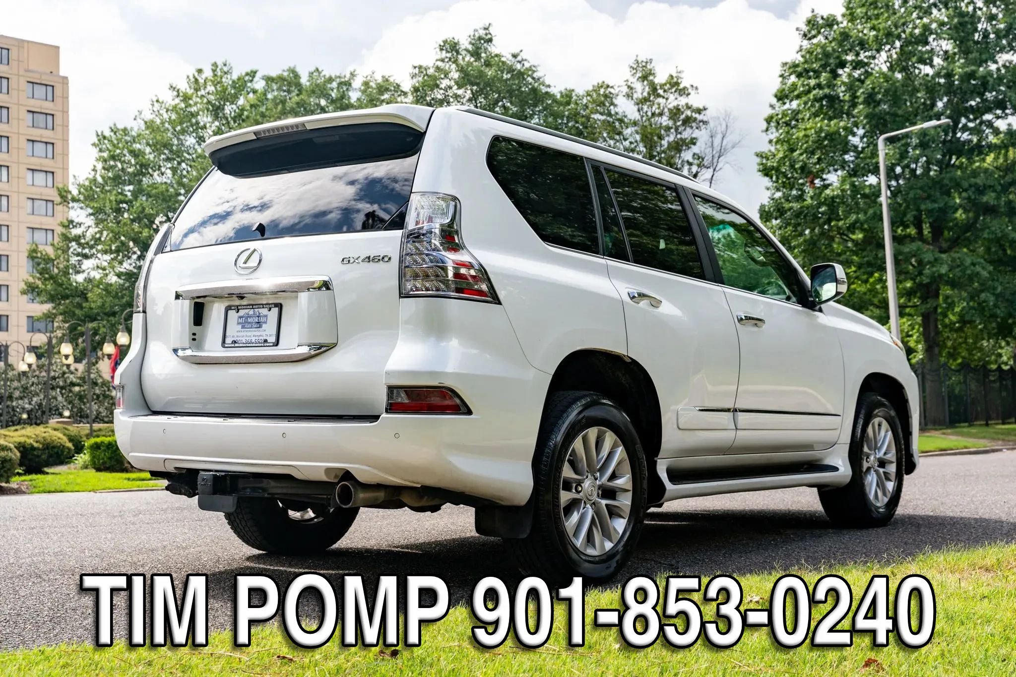 Used 2014 Lexus GX 460 w/ Premium Package AWD/4WD image 5