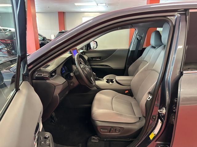 Certified 2023 Toyota Venza LE AWD/4WD image 10