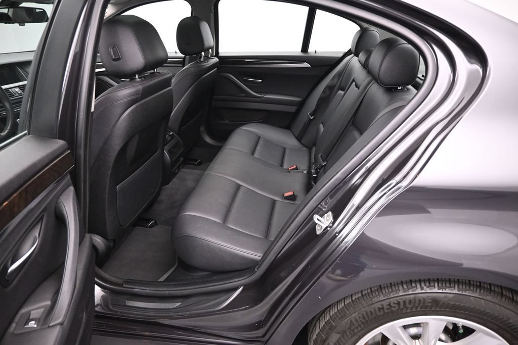 Used 2016 BMW 528i Sedan RWD image 21
