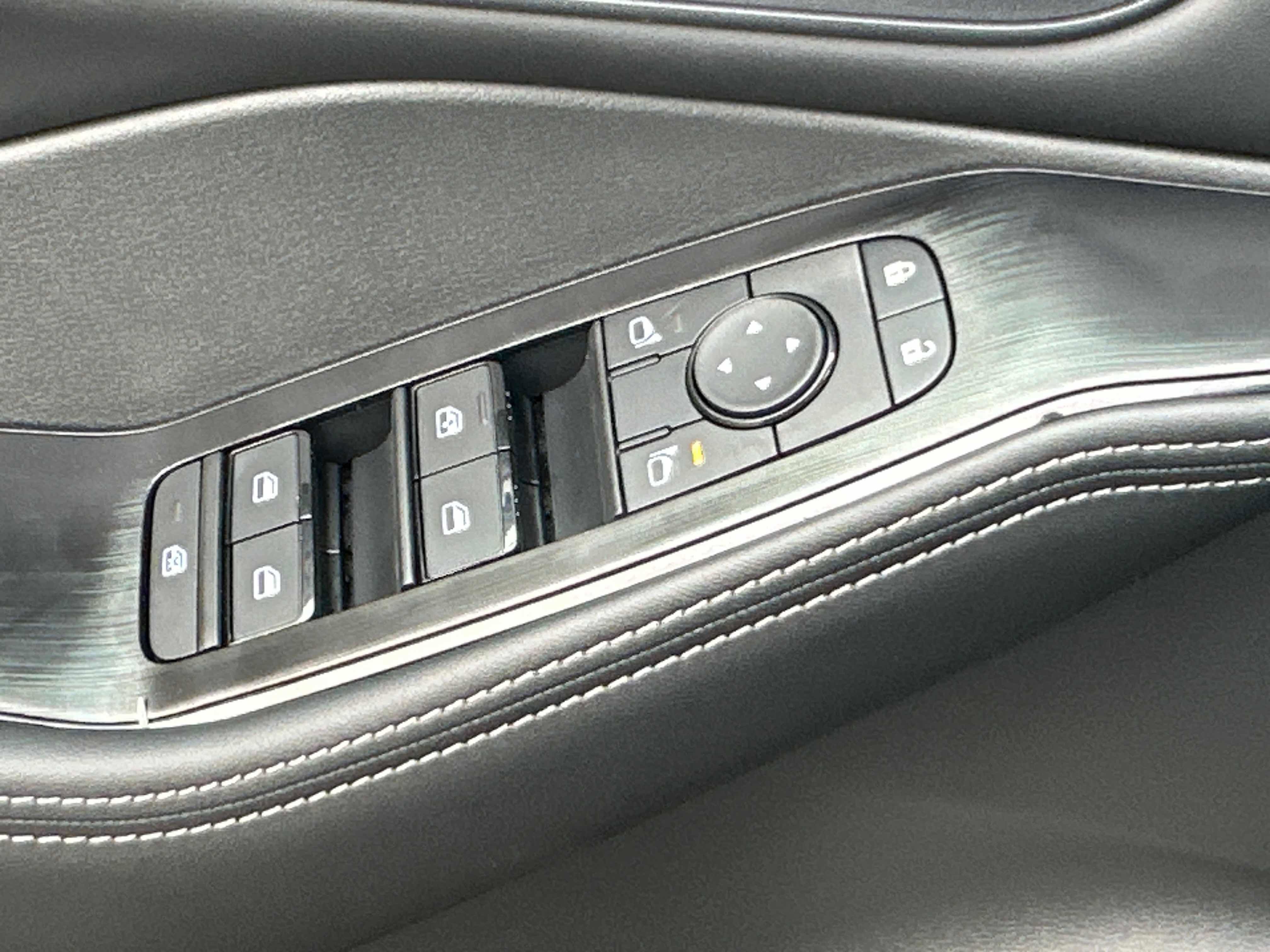 New 2026 Nissan Rogue SV AWD/4WD image 21