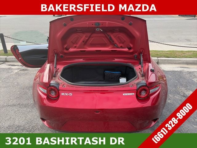 New 2025 MAZDA MX-5 Miata Club w/ Interior Package image 8