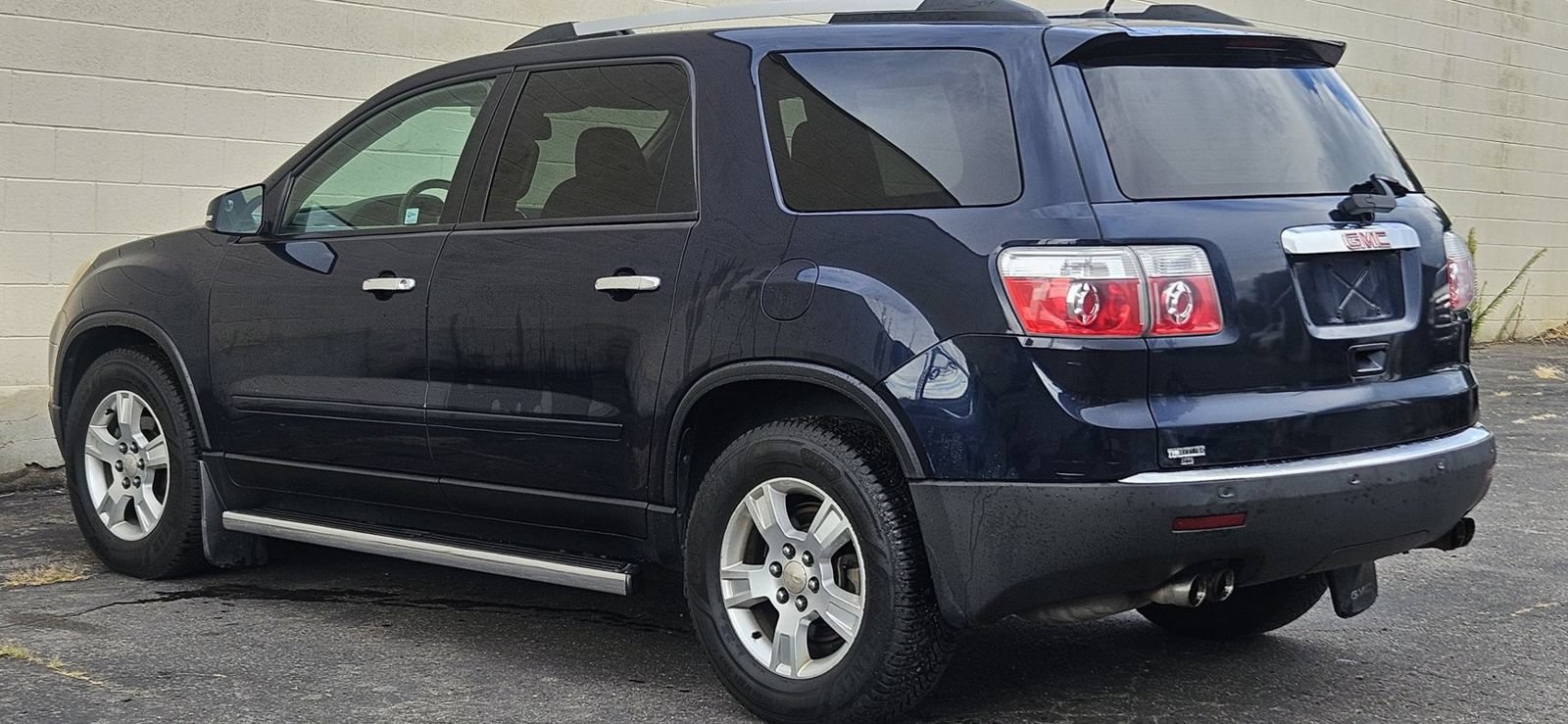 Used 2012 GMC Acadia SLE AWD/4WD image 3