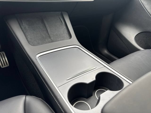 Used 2024 Tesla Model Y Performance AWD/4WD image 14