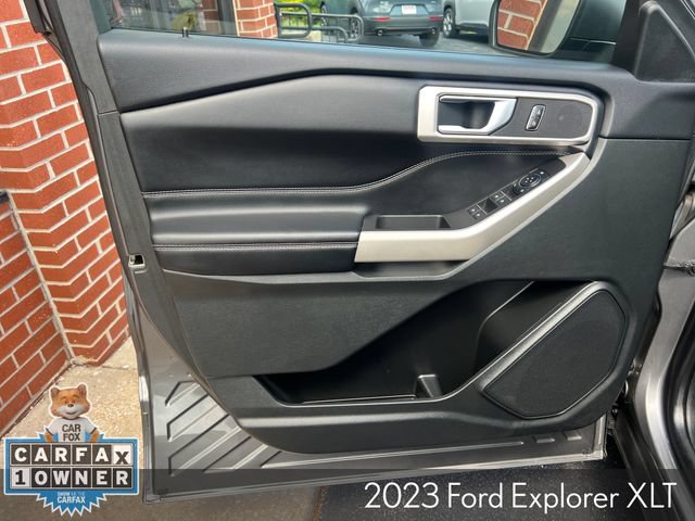 Used 2023 Ford Explorer XLT w/ Equipment Group 202A AWD/4WD image 9