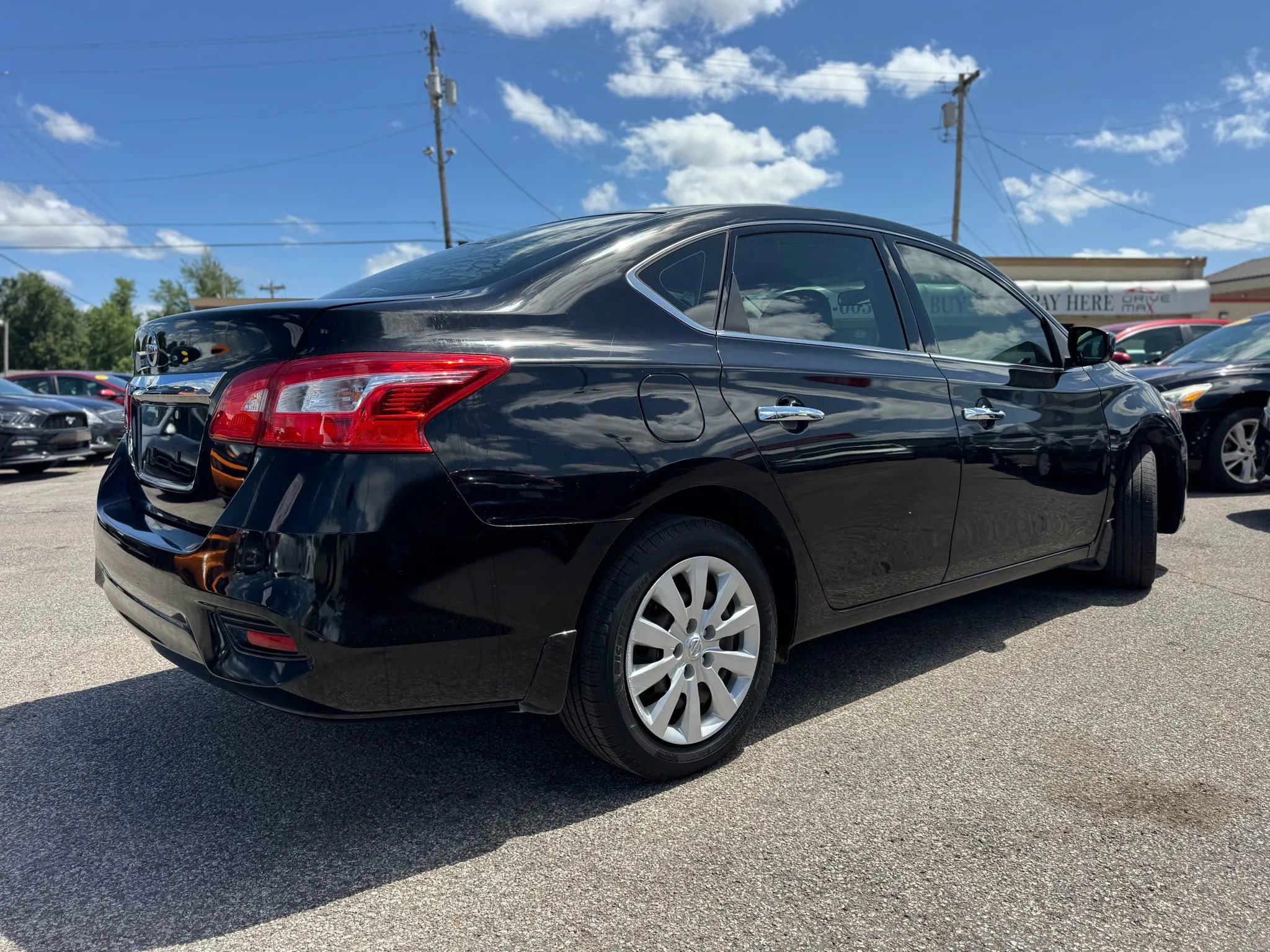 Used 2017 Nissan Sentra S image 3