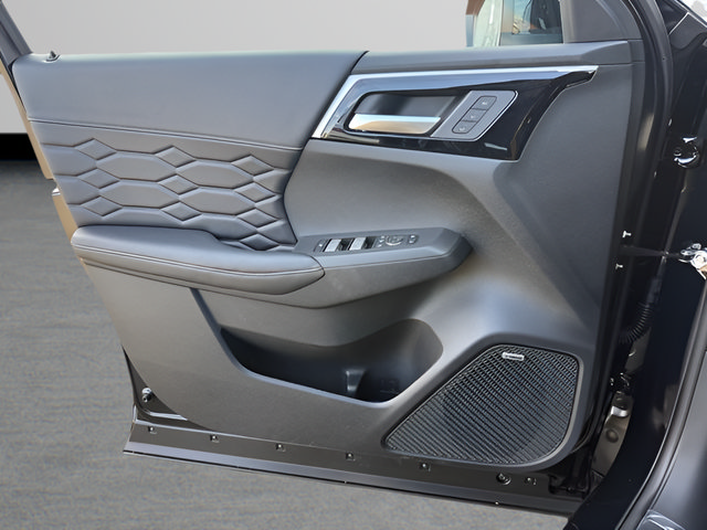 New 2026 Mitsubishi Outlander SEL FWD image 10