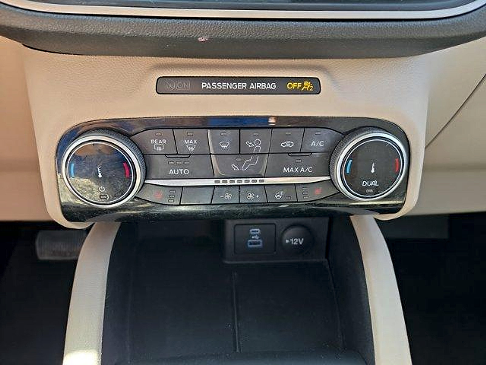 Certified 2022 Ford Escape SEL AWD/4WD image 20