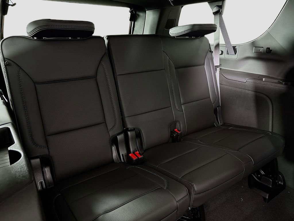 New 2026 GMC Yukon XL Denali w/ Sun & Power Step Package image 28