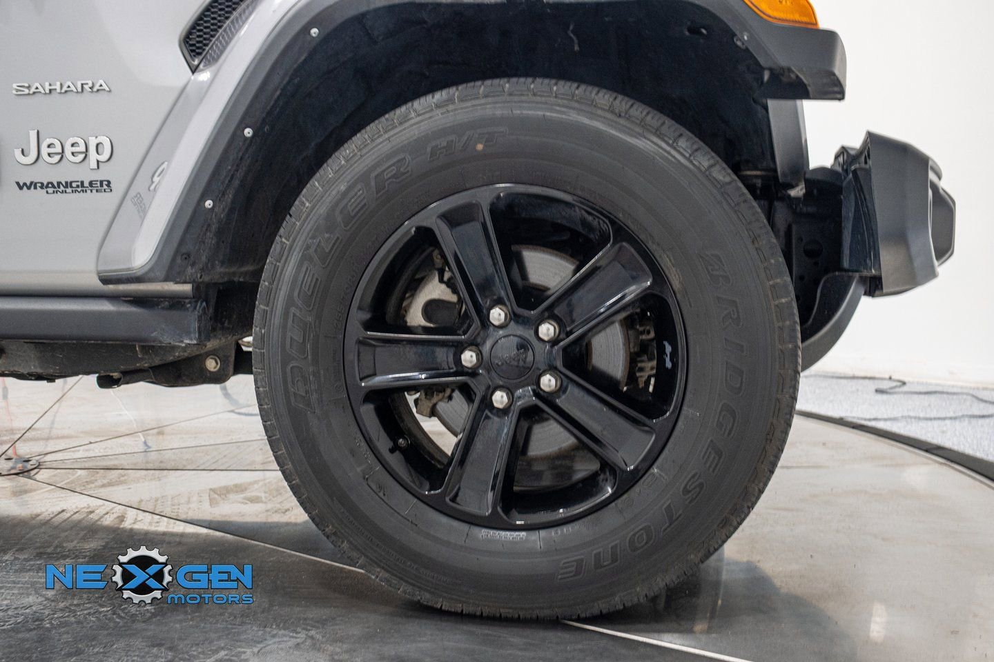 Used 2021 Jeep Wrangler Unlimited Sahara image 37