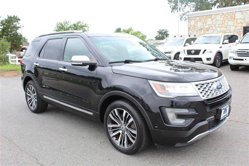 Used 2016 Ford Explorer Platinum AWD/4WD image 9