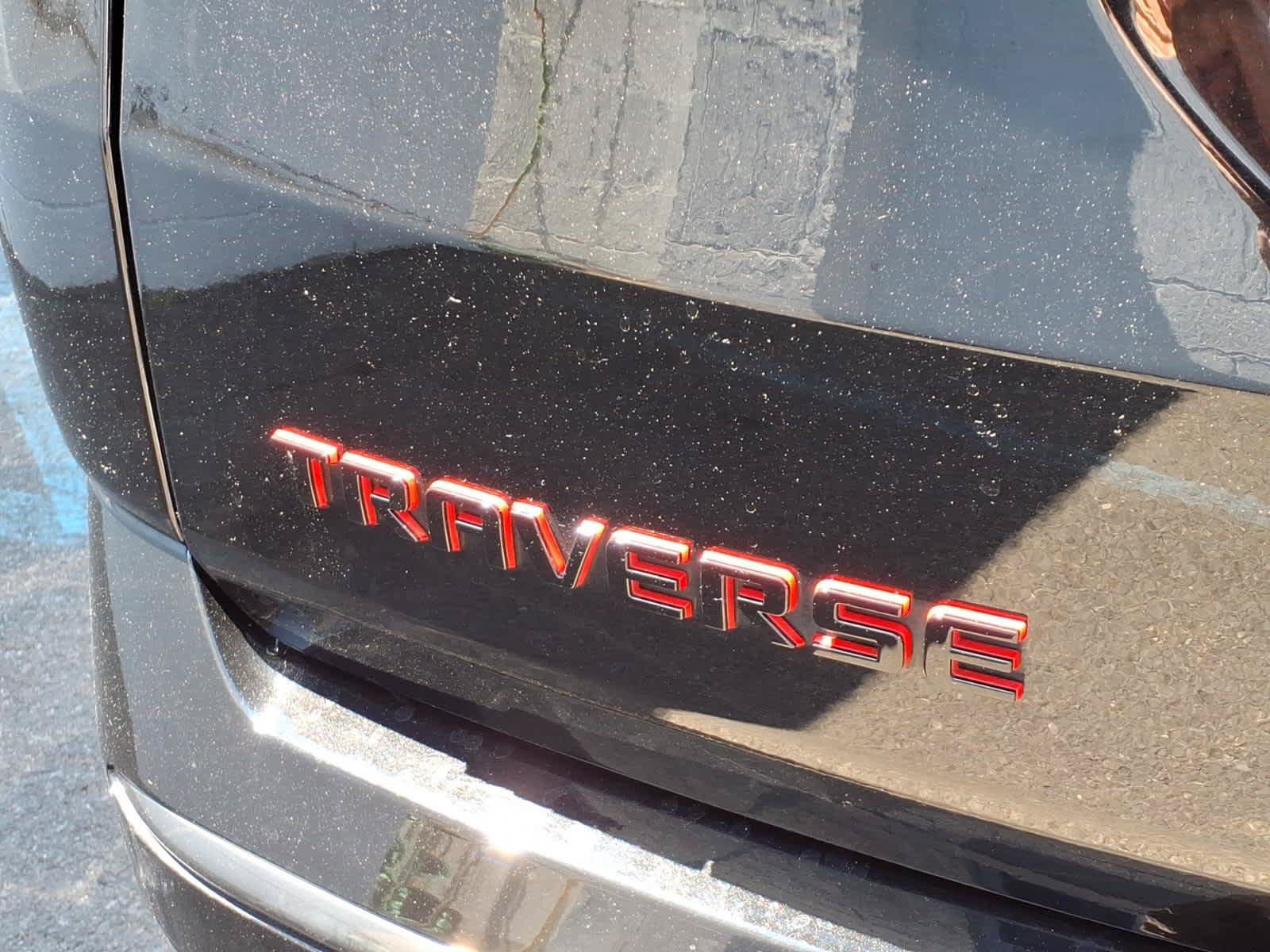 Certified 2023 Chevrolet Traverse Premier w/ Redline Edition AWD/4WD image 18