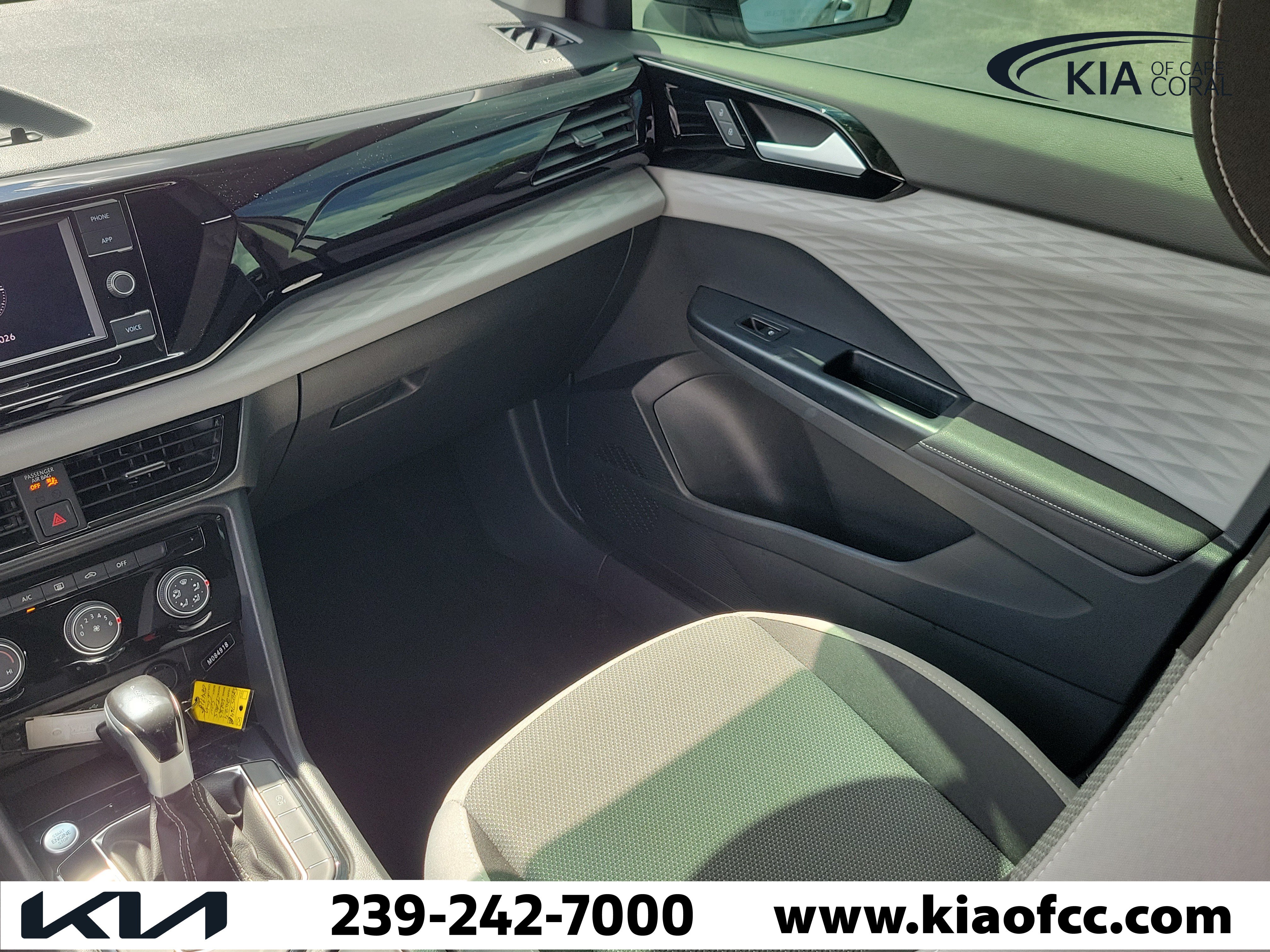 Used 2024 Volkswagen Taos S FWD image 18