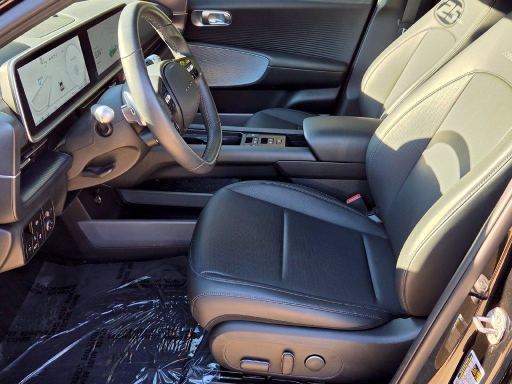 Used 2025 Hyundai Ioniq 6 SEL RWD image 10