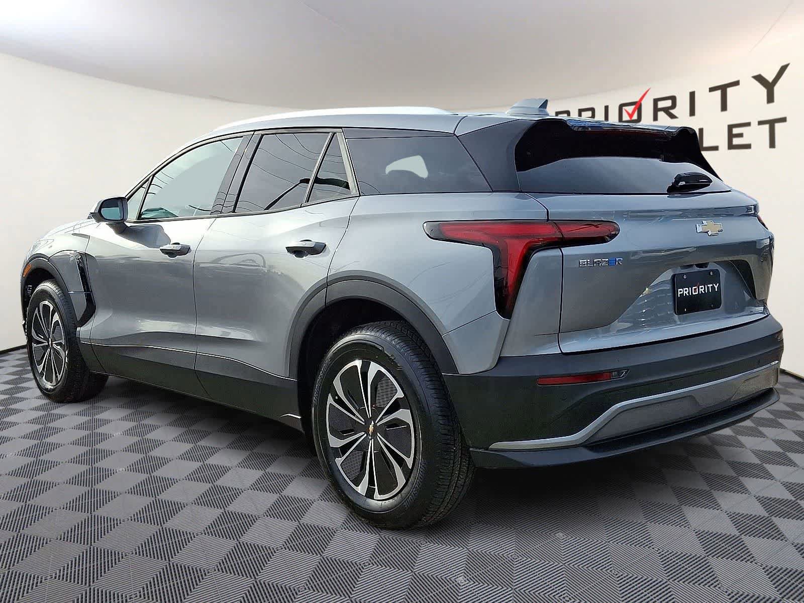 New 2026 Chevrolet Blazer EV LT image 6