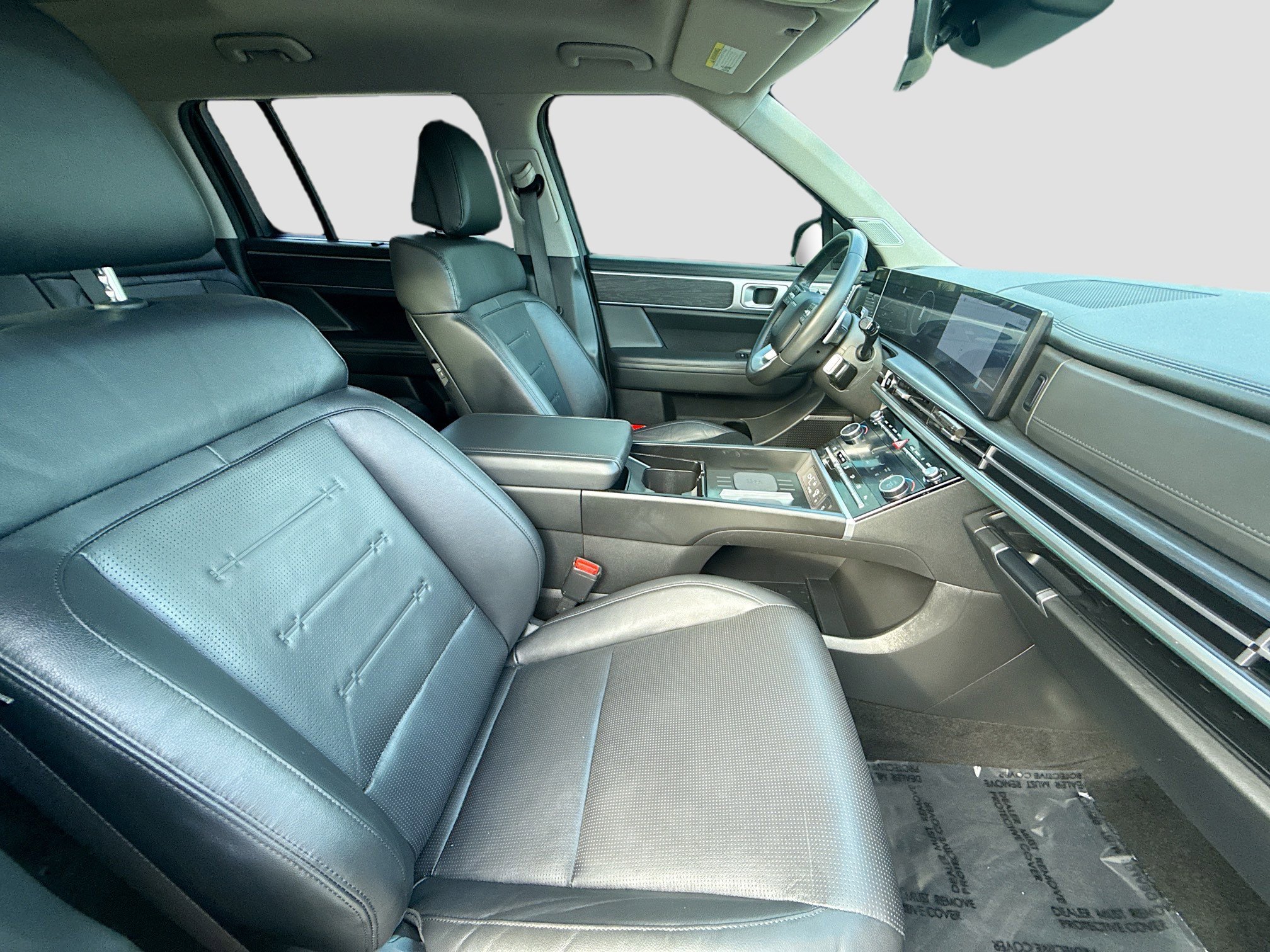 Used 2024 Hyundai Santa Fe Limited image 31