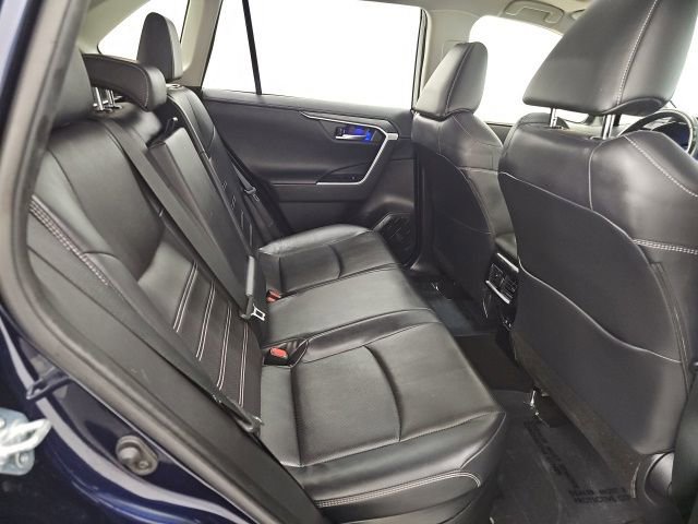 Used 2020 Toyota RAV4 Limited image 34