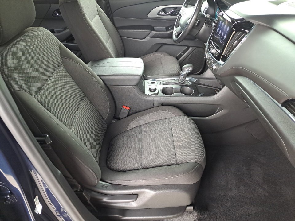 Certified 2022 Chevrolet Traverse LT image 15