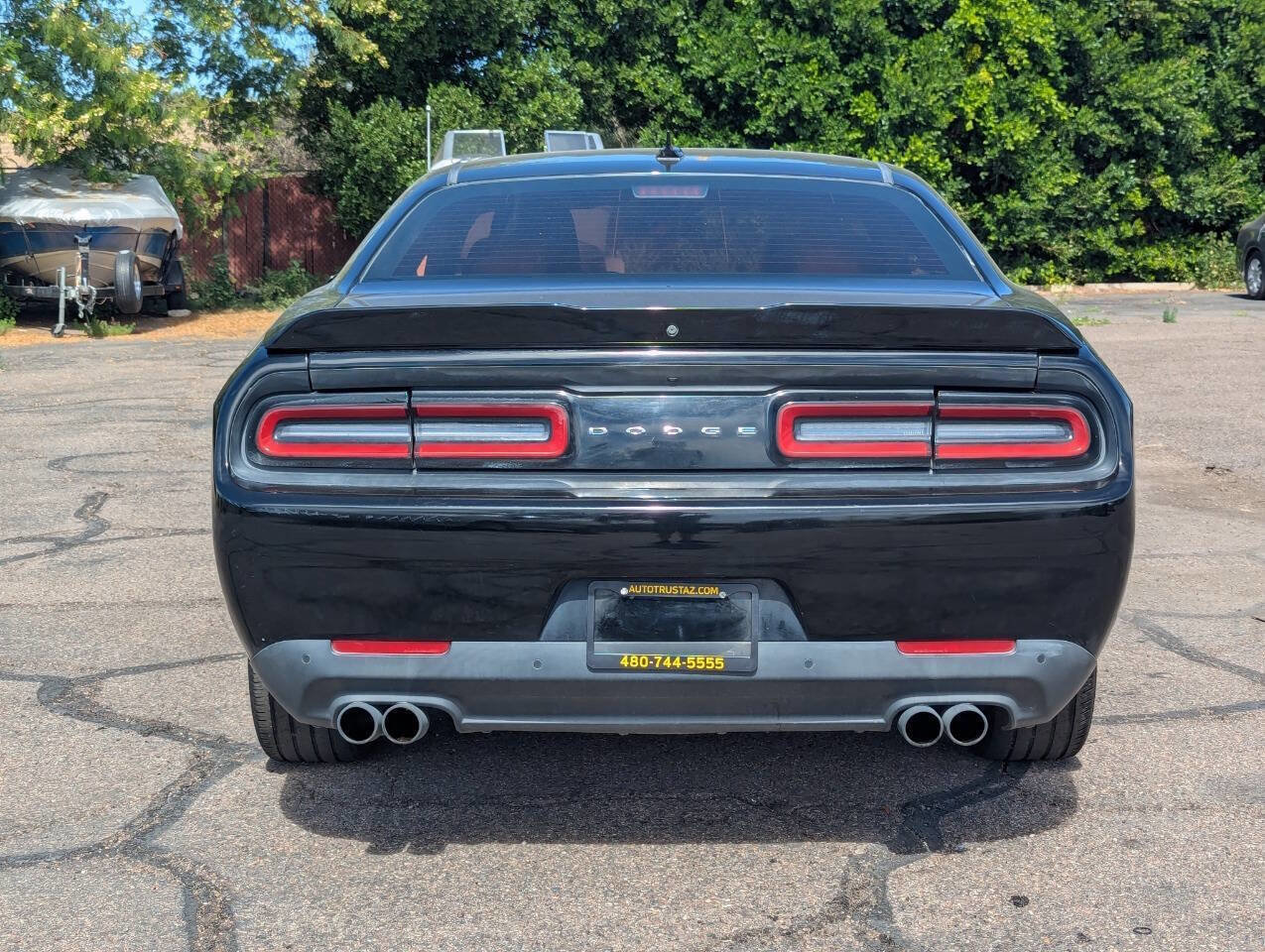 Used 2016 Dodge Challenger SXT Plus image 4