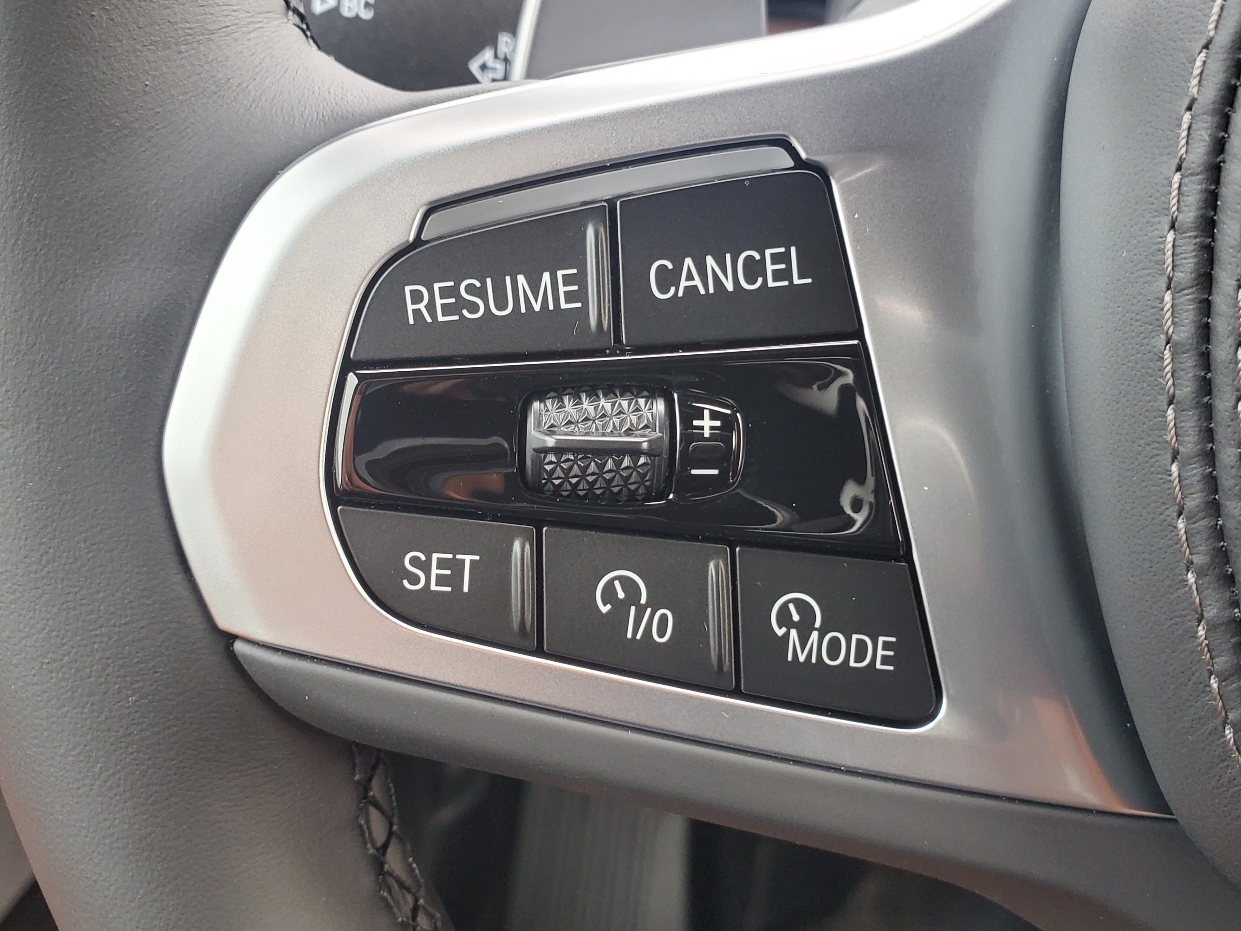 New 2027 BMW X7 xDrive40i w/ Executive Package AWD/4WD image 13
